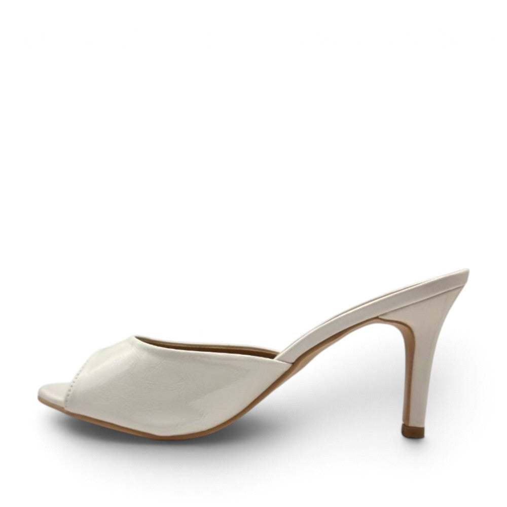 GLENDA LATTE